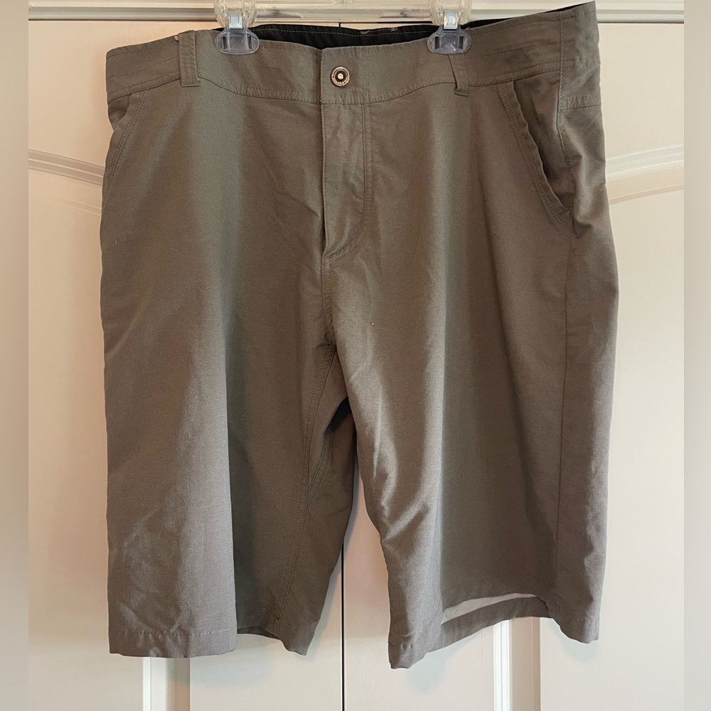 Kuhl Men's gray/tan Flat Front lightweight quick dry shorts.